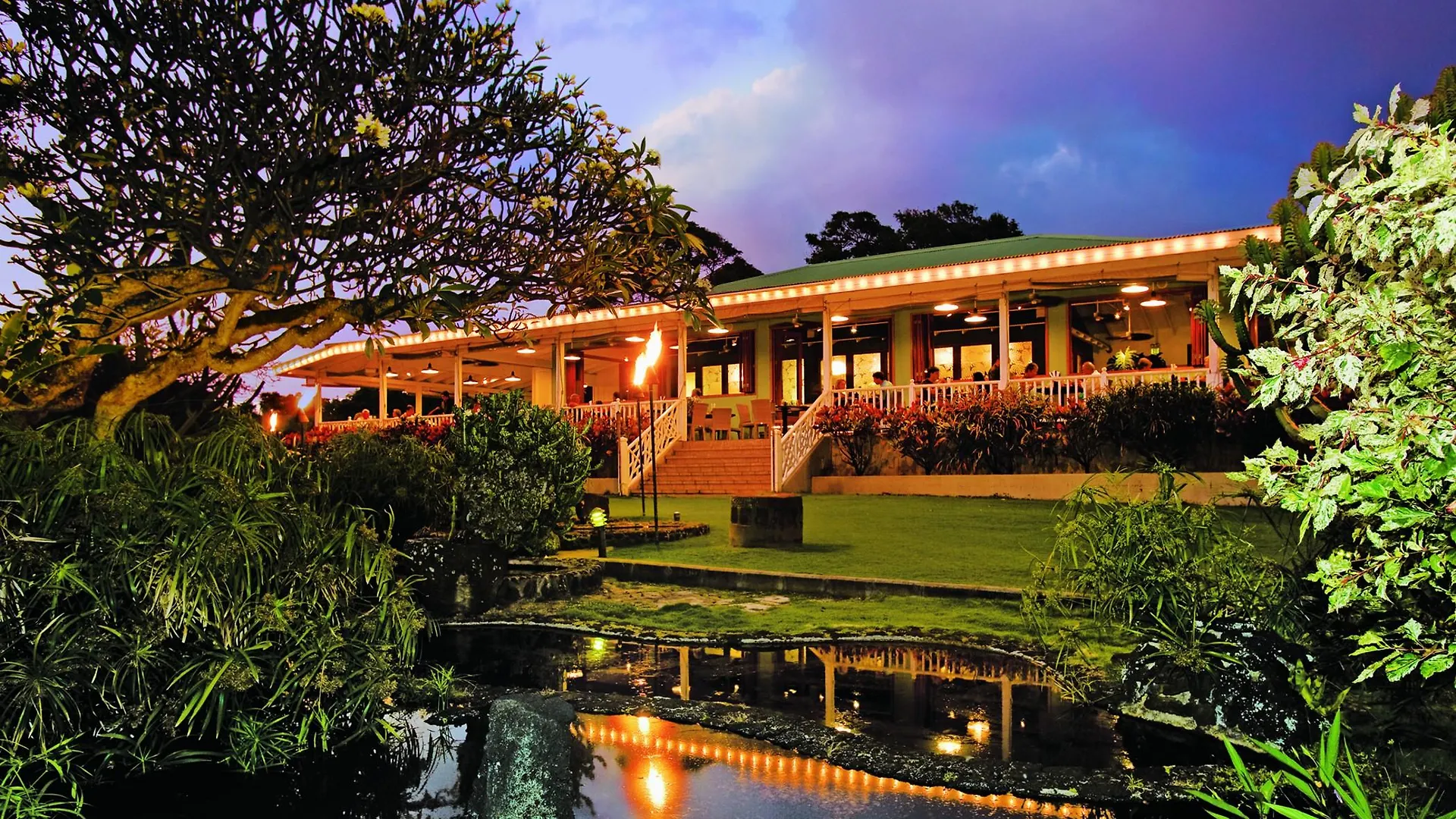 Kiahuna Plantation And Beach Bungalows By Castle Koloa Resort